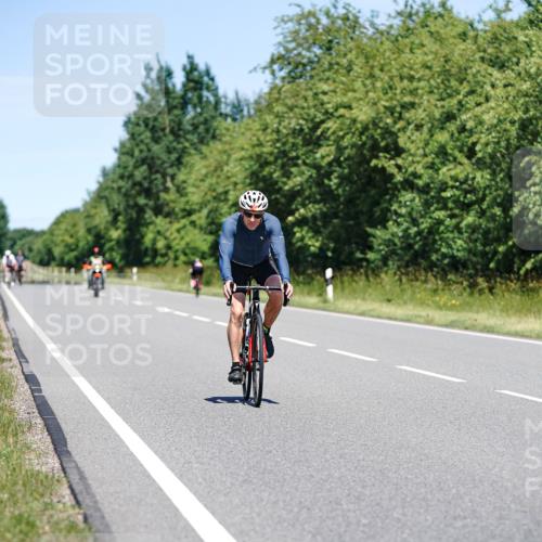 21.06.2026 - Viking Triathlon Michael Burmester http://msf.ph/oto/9880811 21.06.2026 13:24:53 Radfahren 314, 335 meine-sportfotos.de