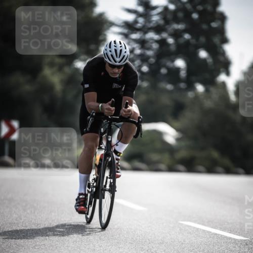 21.06.2026 - 29. Vierlanden-Triathlon H.Heesch http://msf.ph/oto/9880830 21.06.2026 09:14:05 Radfahren 193, 287 meine-sportfotos.de