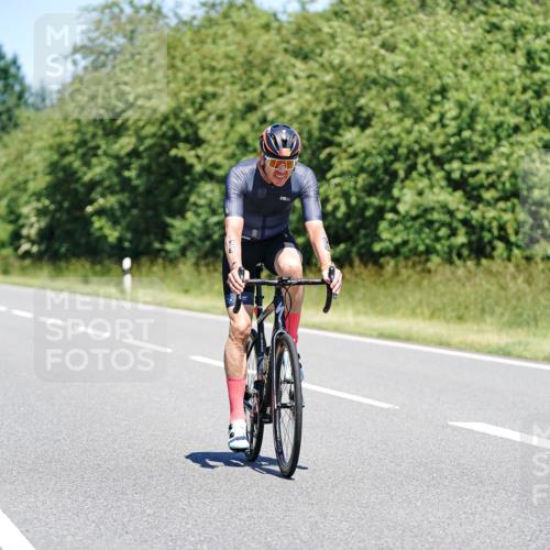 21.06.2026 - Viking Triathlon Michael Burmester http://msf.ph/oto/9880894 21.06.2026 13:25:10 Radfahren 247, 314, 646 meine-sportfotos.de