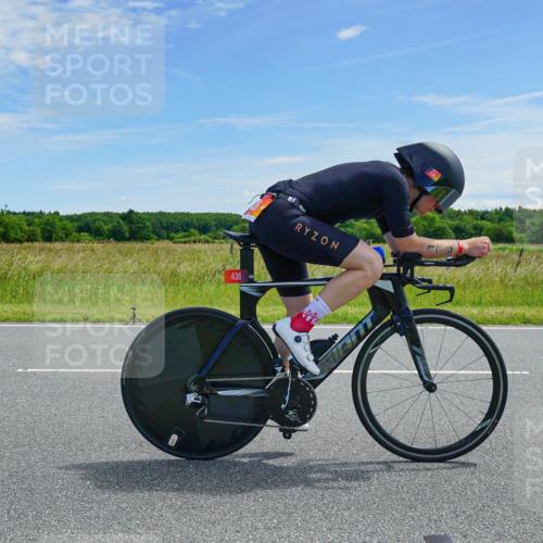 21.06.2026 - Viking Triathlon Michael Burmester http://msf.ph/oto/9880929 21.06.2026 12:51:47 Radfahren 196, 365, 617 meine-sportfotos.de