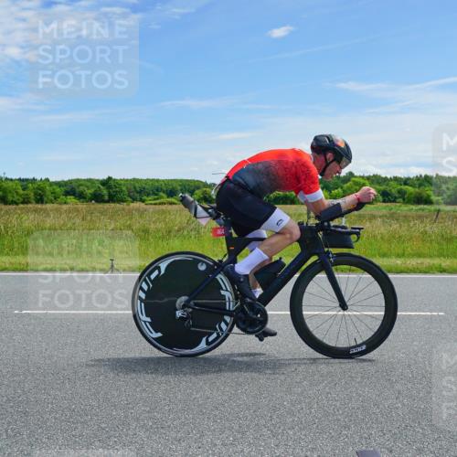 21.06.2026 - Viking Triathlon Michael Burmester http://msf.ph/oto/9880976 21.06.2026 12:52:33 Radfahren 63, 64, 75, 87, 89, 95, 118, 162, 198, 252, 411, 459, 460, 464, 490, 522, 552, 619 meine-sportfotos.de