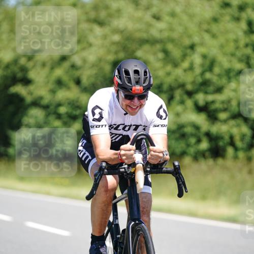 21.06.2026 - Viking Triathlon Michael Burmester http://msf.ph/oto/9880977 21.06.2026 13:25:21 Radfahren 247, 646, 646 meine-sportfotos.de