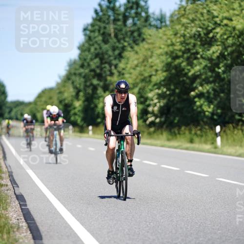 21.06.2026 - Viking Triathlon Michael Burmester http://msf.ph/oto/9881012 21.06.2026 13:25:51 Radfahren  meine-sportfotos.de