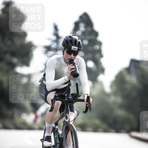 21.06.2026 - 29. Vierlanden-Triathlon H.Heesch http://msf.ph/oto/9881059 21.06.2026 09:14:40 Radfahren 183, 299, 302 meine-sportfotos.de