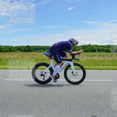 21.06.2026 - Viking Triathlon Michael Burmester http://msf.ph/oto/9881061 21.06.2026 12:52:49 Radfahren 269, 275, 302, 460, 484, 490 meine-sportfotos.de