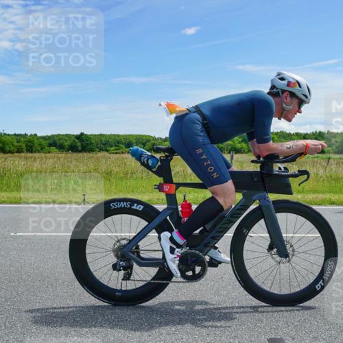 21.06.2026 - Viking Triathlon Michael Burmester http://msf.ph/oto/9881144 21.06.2026 12:54:08 Radfahren 107, 154, 286, 296, 314, 376, 414, 560, 574 meine-sportfotos.de