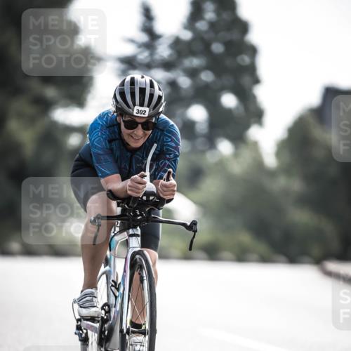 21.06.2026 - 29. Vierlanden-Triathlon H.Heesch http://msf.ph/oto/9881169 21.06.2026 09:14:43 Radfahren 183, 299, 302 meine-sportfotos.de