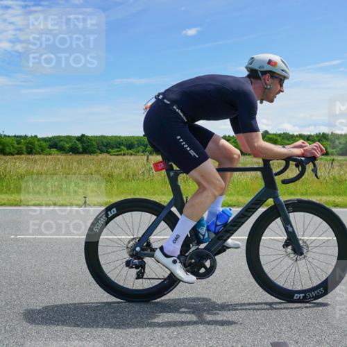 21.06.2026 - Viking Triathlon Michael Burmester http://msf.ph/oto/9881190 21.06.2026 12:54:15 Radfahren 107, 154, 220, 286, 296, 376, 414, 560, 574, 625 meine-sportfotos.de