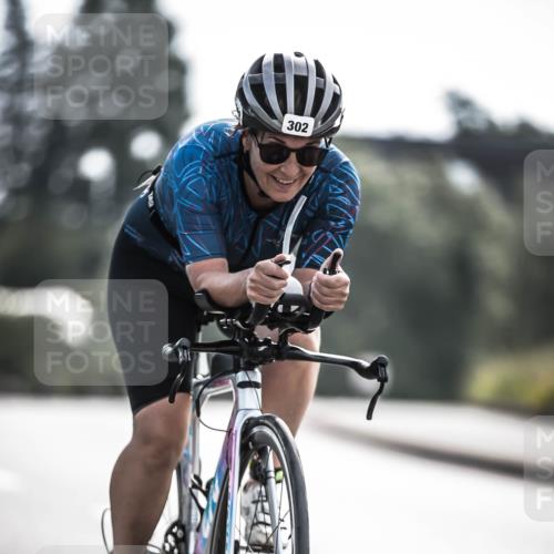 21.06.2026 - 29. Vierlanden-Triathlon H.Heesch http://msf.ph/oto/9881201 21.06.2026 09:14:43 Radfahren 183, 299, 302 meine-sportfotos.de