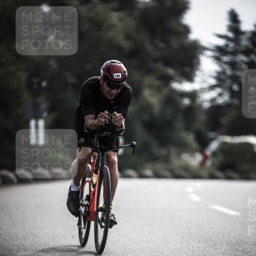 21.06.2026 - 29. Vierlanden-Triathlon H.Heesch http://msf.ph/oto/9881224 21.06.2026 09:15:36 Radfahren 10, 192 meine-sportfotos.de
