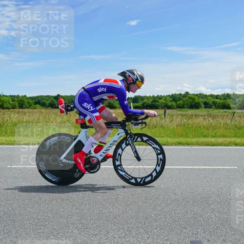 21.06.2026 - Viking Triathlon Michael Burmester http://msf.ph/oto/9881231 21.06.2026 12:54:24 Radfahren 154, 220, 289, 340, 625 meine-sportfotos.de