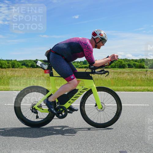 21.06.2026 - Viking Triathlon Michael Burmester http://msf.ph/oto/9881306 21.06.2026 12:55:53 Radfahren 56, 172, 247, 485, 567 meine-sportfotos.de