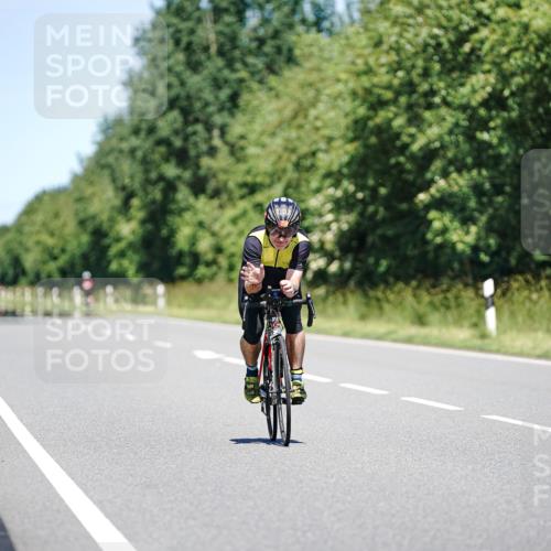21.06.2026 - Viking Triathlon Michael Burmester http://msf.ph/oto/9881325 21.06.2026 13:28:07 Radfahren 395 meine-sportfotos.de