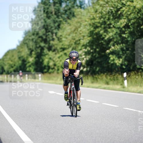21.06.2026 - Viking Triathlon Michael Burmester http://msf.ph/oto/9881331 21.06.2026 13:28:07 Radfahren 395 meine-sportfotos.de