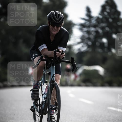 21.06.2026 - 29. Vierlanden-Triathlon H.Heesch http://msf.ph/oto/9881353 21.06.2026 09:15:48 Radfahren 62, 128, 177 meine-sportfotos.de