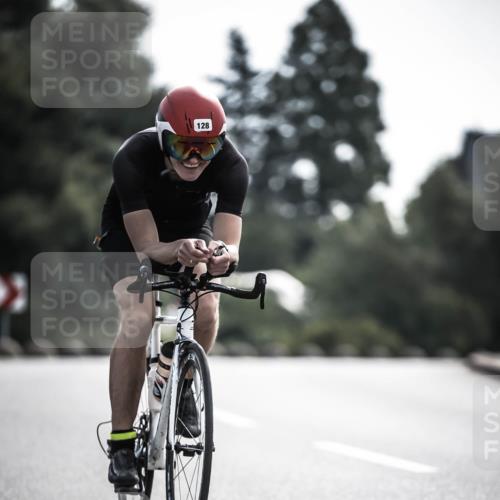 21.06.2026 - 29. Vierlanden-Triathlon H.Heesch http://msf.ph/oto/9881468 21.06.2026 09:15:54 Radfahren 62, 128, 145 meine-sportfotos.de