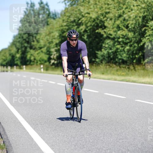 21.06.2026 - Viking Triathlon Michael Burmester http://msf.ph/oto/9881475 21.06.2026 13:28:39 Radfahren  meine-sportfotos.de