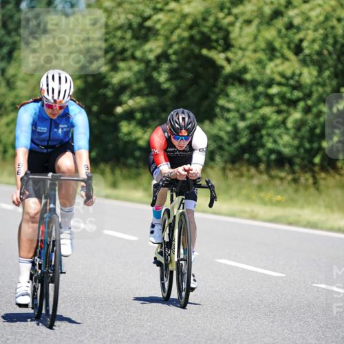 21.06.2026 - Viking Triathlon Michael Burmester http://msf.ph/oto/9881549 21.06.2026 13:29:11 Radfahren 431 meine-sportfotos.de