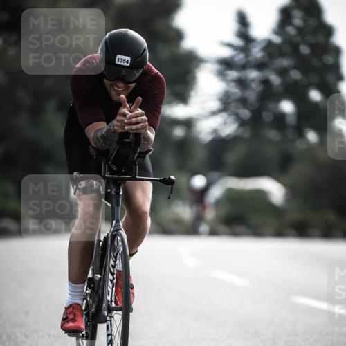 21.06.2026 - 29. Vierlanden-Triathlon H.Heesch http://msf.ph/oto/9881556 21.06.2026 09:16:12 Radfahren 61, 212, 1354 meine-sportfotos.de