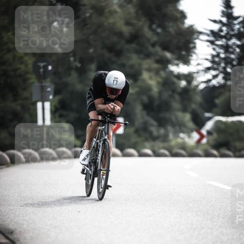 21.06.2026 - 29. Vierlanden-Triathlon H.Heesch http://msf.ph/oto/9881583 21.06.2026 09:16:16 Radfahren 61, 212 meine-sportfotos.de