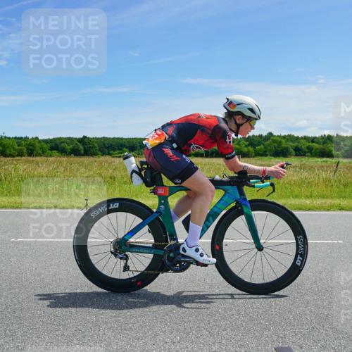21.06.2026 - Viking Triathlon Michael Burmester http://msf.ph/oto/9881609 21.06.2026 13:00:31 Radfahren 363, 458, 539 meine-sportfotos.de