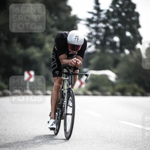 21.06.2026 - 29. Vierlanden-Triathlon H.Heesch http://msf.ph/oto/9881620 21.06.2026 09:16:16 Radfahren 61, 212 meine-sportfotos.de