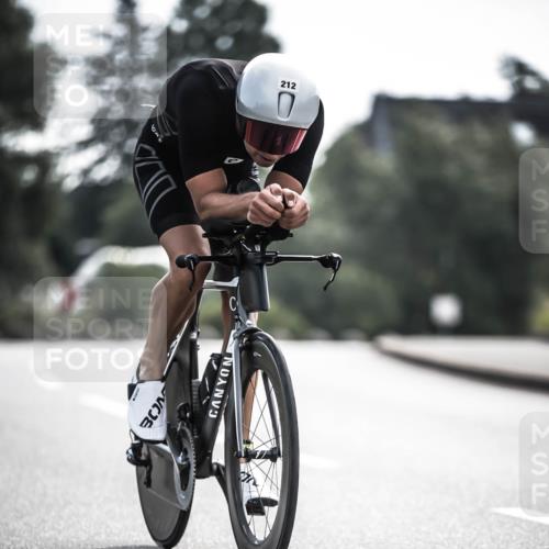 21.06.2026 - 29. Vierlanden-Triathlon H.Heesch http://msf.ph/oto/9881646 21.06.2026 09:16:16 Radfahren 61, 212 meine-sportfotos.de