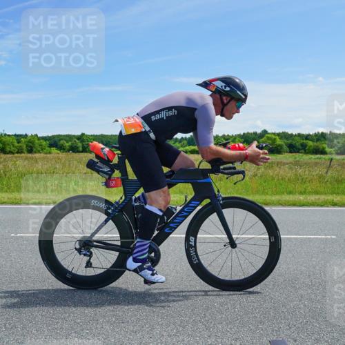 21.06.2026 - Viking Triathlon Michael Burmester http://msf.ph/oto/9881649 21.06.2026 13:00:58 Radfahren 138, 377, 416, 511, 515, 521, 529, 542, 664 meine-sportfotos.de