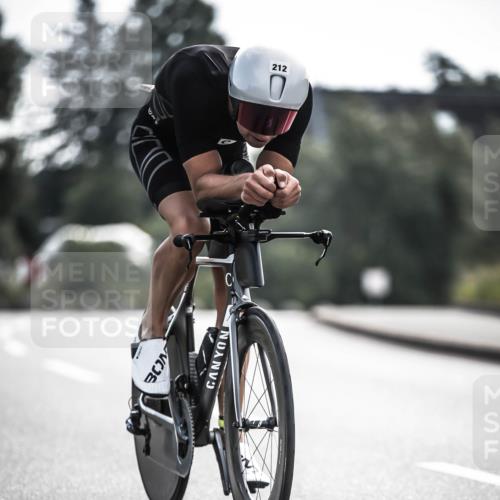 21.06.2026 - 29. Vierlanden-Triathlon H.Heesch http://msf.ph/oto/9881650 21.06.2026 09:16:16 Radfahren 61, 212 meine-sportfotos.de