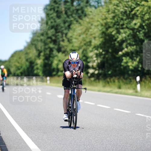 21.06.2026 - Viking Triathlon Michael Burmester http://msf.ph/oto/9881651 21.06.2026 13:30:16 Radfahren 138, 174 meine-sportfotos.de