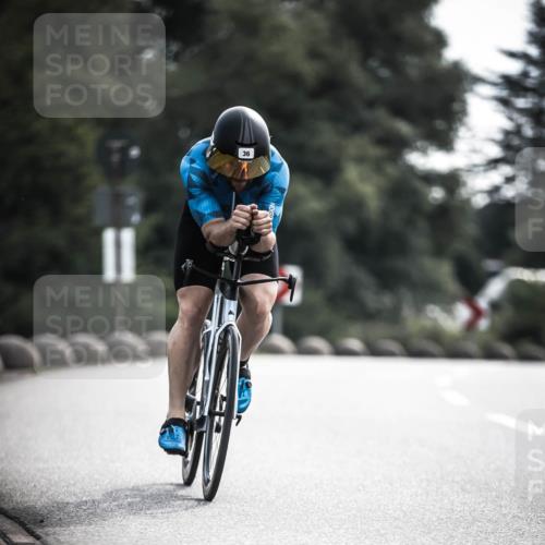 21.06.2026 - 29. Vierlanden-Triathlon H.Heesch http://msf.ph/oto/9881689 21.06.2026 09:16:35 Radfahren 36, 184 meine-sportfotos.de