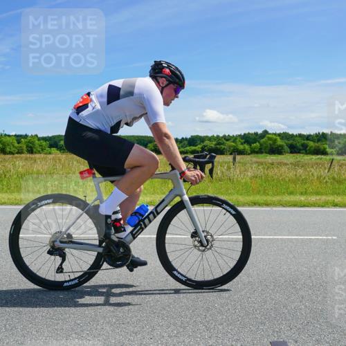 21.06.2026 - Viking Triathlon Michael Burmester http://msf.ph/oto/9881705 21.06.2026 13:02:33 Radfahren 385, 405, 607 meine-sportfotos.de