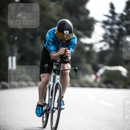 21.06.2026 - 29. Vierlanden-Triathlon H.Heesch http://msf.ph/oto/9881707 21.06.2026 09:16:35 Radfahren 36, 184 meine-sportfotos.de