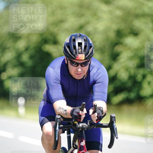 21.06.2026 - Viking Triathlon Michael Burmester http://msf.ph/oto/9881771 21.06.2026 13:30:48 Radfahren  meine-sportfotos.de