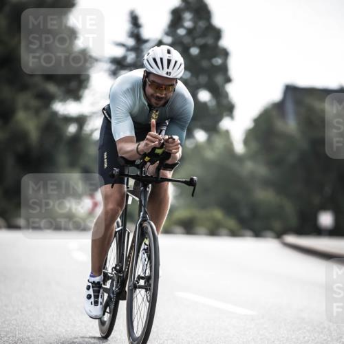 21.06.2026 - 29. Vierlanden-Triathlon H.Heesch http://msf.ph/oto/9881798 21.06.2026 09:16:56 Radfahren 49 meine-sportfotos.de