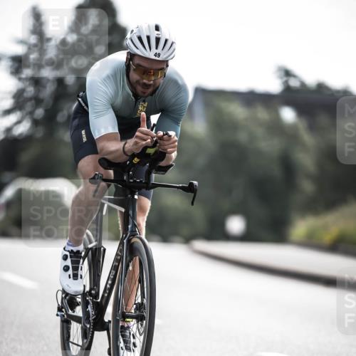 21.06.2026 - 29. Vierlanden-Triathlon H.Heesch http://msf.ph/oto/9881819 21.06.2026 09:16:56 Radfahren 49 meine-sportfotos.de