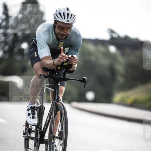 21.06.2026 - 29. Vierlanden-Triathlon H.Heesch http://msf.ph/oto/9881824 21.06.2026 09:16:56 Radfahren 49 meine-sportfotos.de