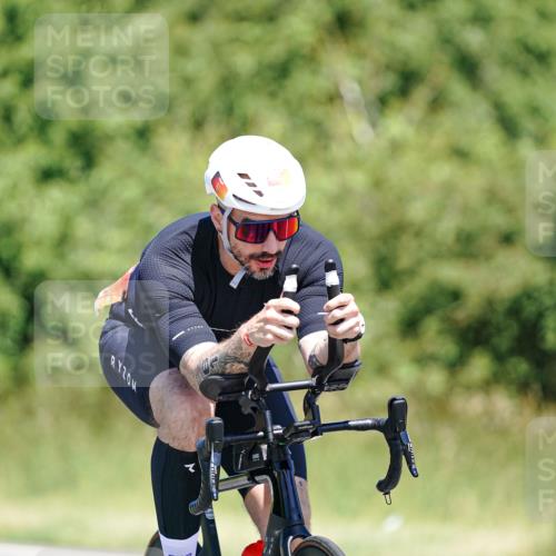 21.06.2026 - Viking Triathlon Michael Burmester http://msf.ph/oto/9881831 21.06.2026 13:31:42 Radfahren 61, 307 meine-sportfotos.de