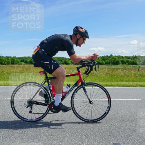 21.06.2026 - Viking Triathlon Michael Burmester http://msf.ph/oto/9881946 21.06.2026 13:07:27 Radfahren 70, 345 meine-sportfotos.de