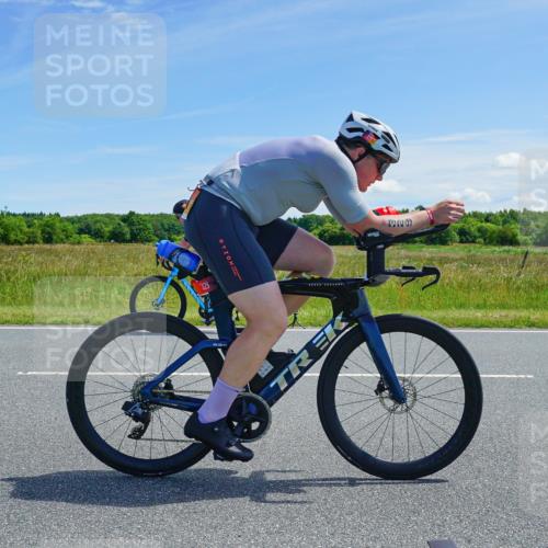 21.06.2026 - Viking Triathlon Michael Burmester http://msf.ph/oto/9881978 21.06.2026 13:07:51 Radfahren 329, 538, 577, 650 meine-sportfotos.de