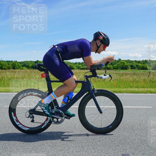 21.06.2026 - Viking Triathlon Michael Burmester http://msf.ph/oto/9882064 21.06.2026 13:09:00 Radfahren 135, 207, 262, 439, 504 meine-sportfotos.de