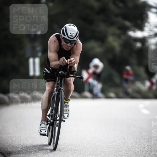 21.06.2026 - 29. Vierlanden-Triathlon H.Heesch http://msf.ph/oto/9882078 21.06.2026 09:17:27 Radfahren 3, 16, 127, 202, 233 meine-sportfotos.de