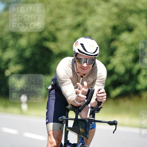 21.06.2026 - Viking Triathlon Michael Burmester http://msf.ph/oto/9882121 21.06.2026 13:34:22 Radfahren 347, 498 meine-sportfotos.de
