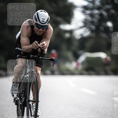 21.06.2026 - 29. Vierlanden-Triathlon H.Heesch http://msf.ph/oto/9882126 21.06.2026 09:17:27 Radfahren 3, 16, 127, 202, 233 meine-sportfotos.de