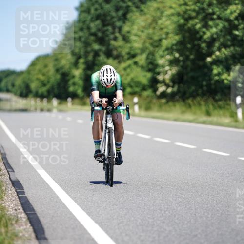 21.06.2026 - Viking Triathlon Michael Burmester http://msf.ph/oto/9882153 21.06.2026 13:34:55 Radfahren 264, 346 meine-sportfotos.de