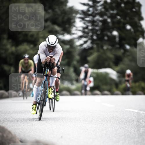 21.06.2026 - 29. Vierlanden-Triathlon H.Heesch http://msf.ph/oto/9882182 21.06.2026 10:34:30 Radfahren 92, 118, 119, 141, 178, 227, 350 meine-sportfotos.de