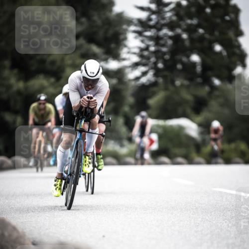 21.06.2026 - 29. Vierlanden-Triathlon H.Heesch http://msf.ph/oto/9882195 21.06.2026 10:34:30 Radfahren 92, 118, 119, 141, 178, 227, 350 meine-sportfotos.de