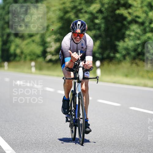 21.06.2026 - Viking Triathlon Michael Burmester http://msf.ph/oto/9882262 21.06.2026 13:37:34 Radfahren 439, 538 meine-sportfotos.de
