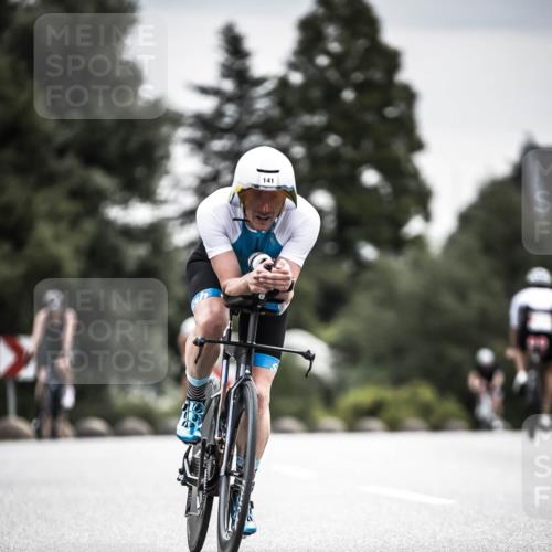 21.06.2026 - 29. Vierlanden-Triathlon H.Heesch http://msf.ph/oto/9882289 21.06.2026 10:34:32 Radfahren 92, 118, 119, 141, 178, 227, 350, 363, 554 meine-sportfotos.de