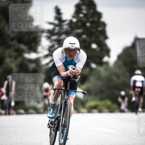 21.06.2026 - 29. Vierlanden-Triathlon H.Heesch http://msf.ph/oto/9882298 21.06.2026 10:34:32 Radfahren 92, 118, 119, 141, 178, 227, 350, 363, 554 meine-sportfotos.de
